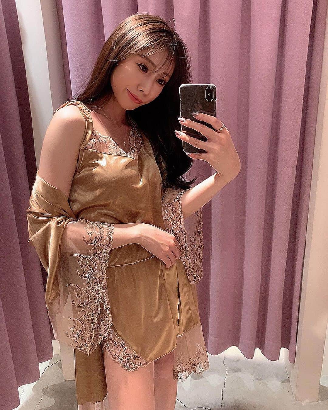 Ravijour札幌4丁目プラザ店のインスタグラム：「アイビーレース💍 セットアップ&ガウン💕 新作ルームウェアです🤣🤣 詳しくはblog更新しました！ #RAVIJOUR #ラヴィジュール #ravijourstaff  #ravijour_official  #ravijoursapporo  #ルームウェア」