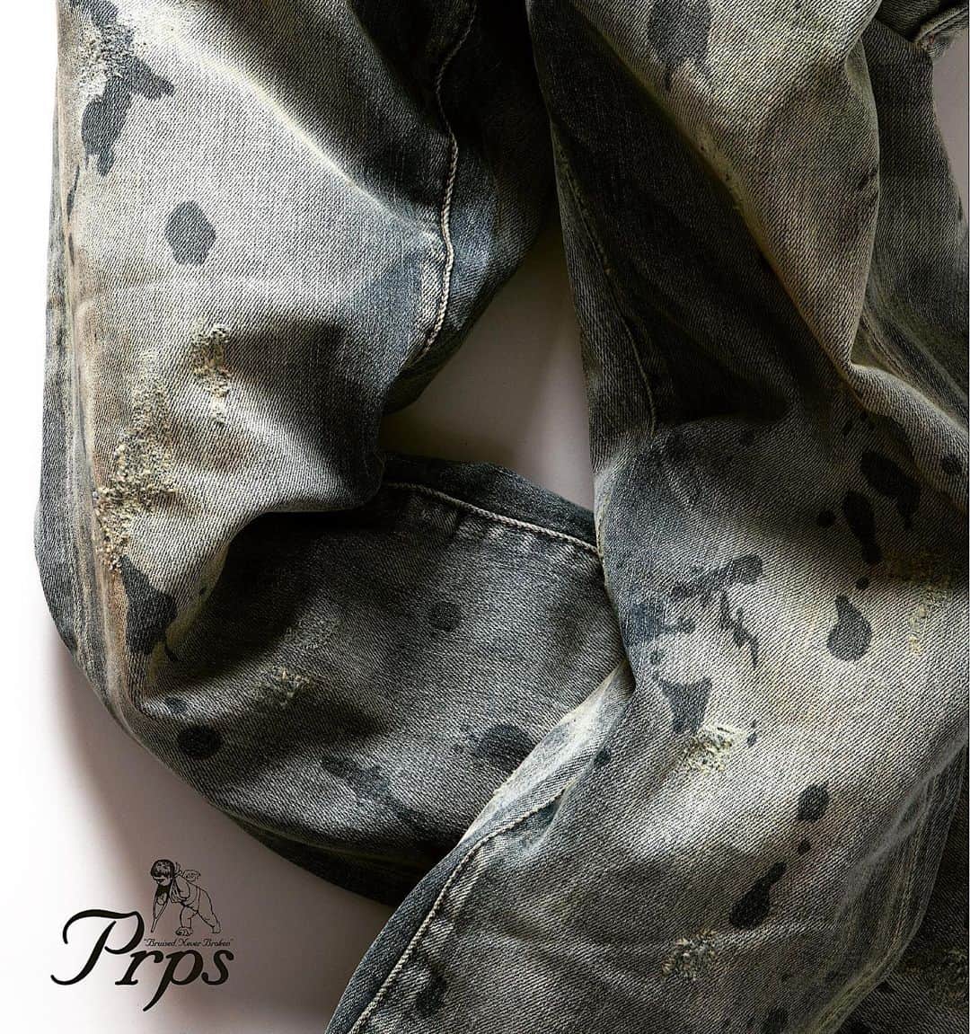 のインスタグラム：「PRPSJEANS SPRING COLLECTION RACE FOR SURVIVAL new denim online next week #bruisedneverbroken #prps #prpsjeans #prpsjeansco #jeans #denim #vintage #vintagedenim #vintagestyle #denimstyle #treatemtough #purpose #prpsgoods #prpsgoodsco #blm #blmmovement #blacklivesmatter #black #revolution #africa #blackart #fightingthegoodfight #weaintdeadyet #purposesounds #music」