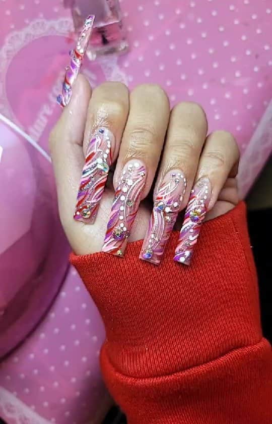 Max Estradaのインスタグラム：「Enailcouture.com 123go pre made gel nails are the game changer !~ perfect nails every time with no smells or dust!~ long lasting and easy removal , made in America! Enailcouture.com  #ネイル #nailpolish #nailswag #nailaddict #nailfashion #nailartheaven #nails2inspire #nailsofinstagram #instanails #naillife #nailporn #gelnails #gelpolish #stilettonails #nailaddict #nail #💅🏻 #nailtech#nailsonfleek #nailartwow #네일아트 #nails #nailart #notd #makeup #젤네일  #glamnails #nailcolor  #nailsalon #nailsdid #nailsoftheday Enailcouture.com」