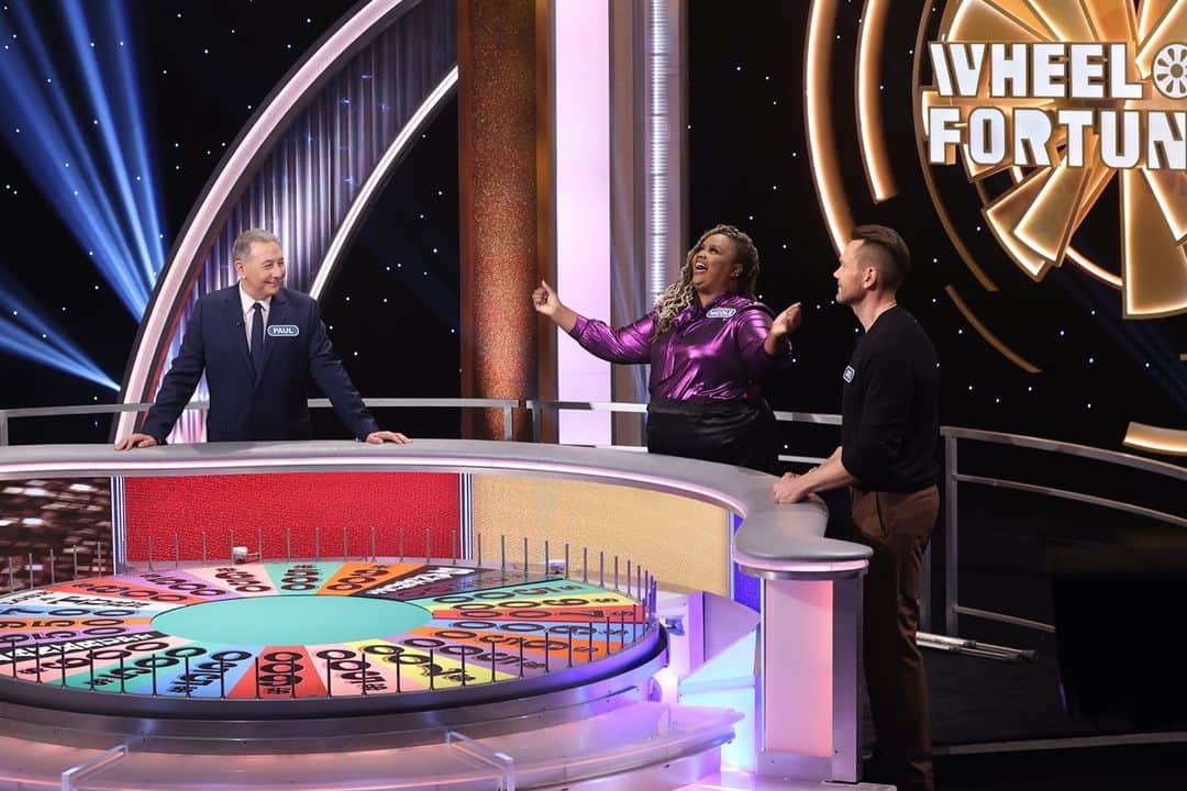 アメリカン・ブロードキャスティング・カンパニーのインスタグラム：「That feeling when it’s your turn to spin the wheel 🙌 #CelebrityWheelOfFortune is starting NOW!」