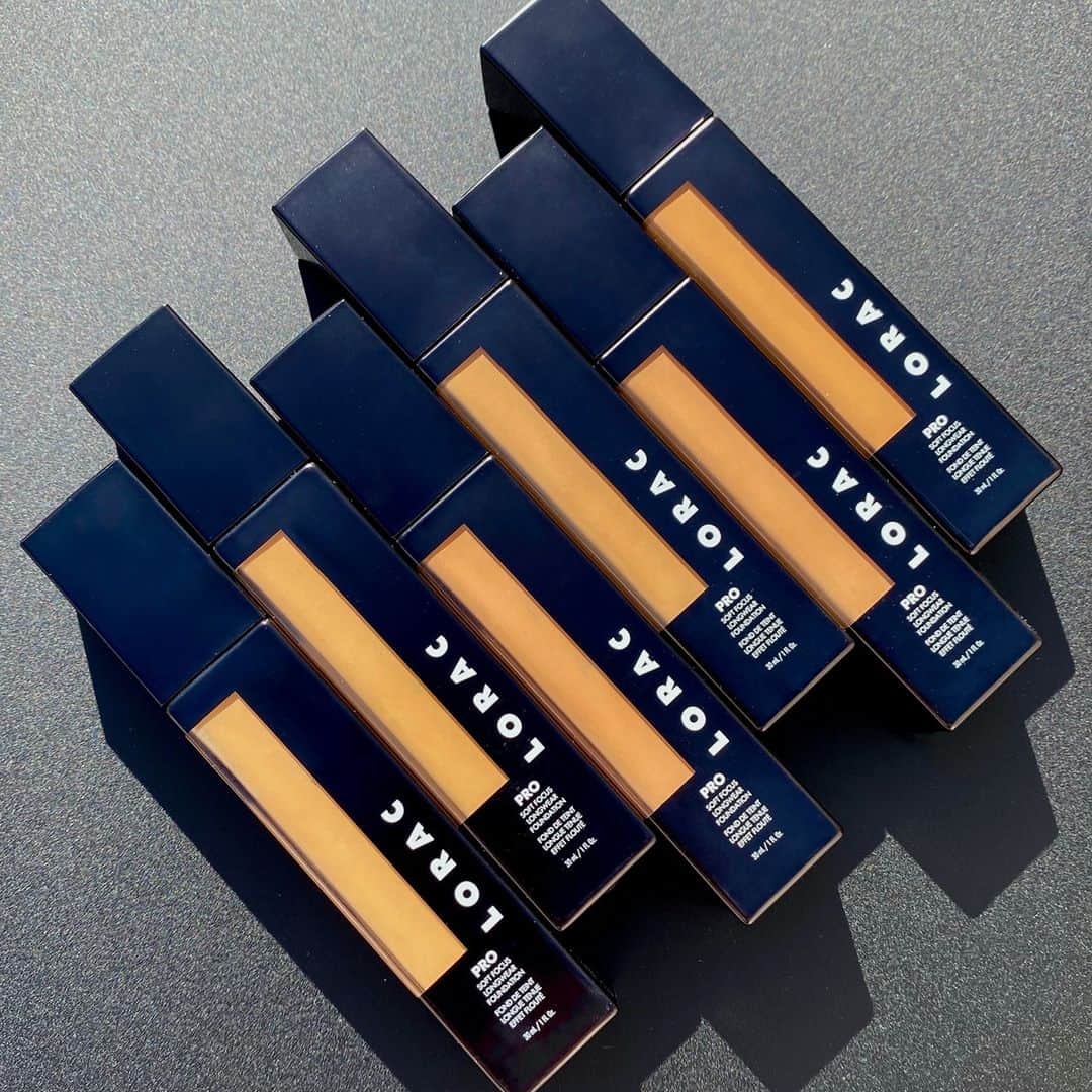 LORACのインスタグラム：「Vitamin C and Sodium Hyaluronate to keep that skin bouncy 🤗 PRO Soft Focus Longwear Foundation in shades 14, 15, 16, 17, 18 & 19 MEDIUM DARK - find your perfect match on ULTA.com with their custom Shade Finder - available in 25 shades - link in bio!  #LORAC #LORACCosmetics @ultabeauty」