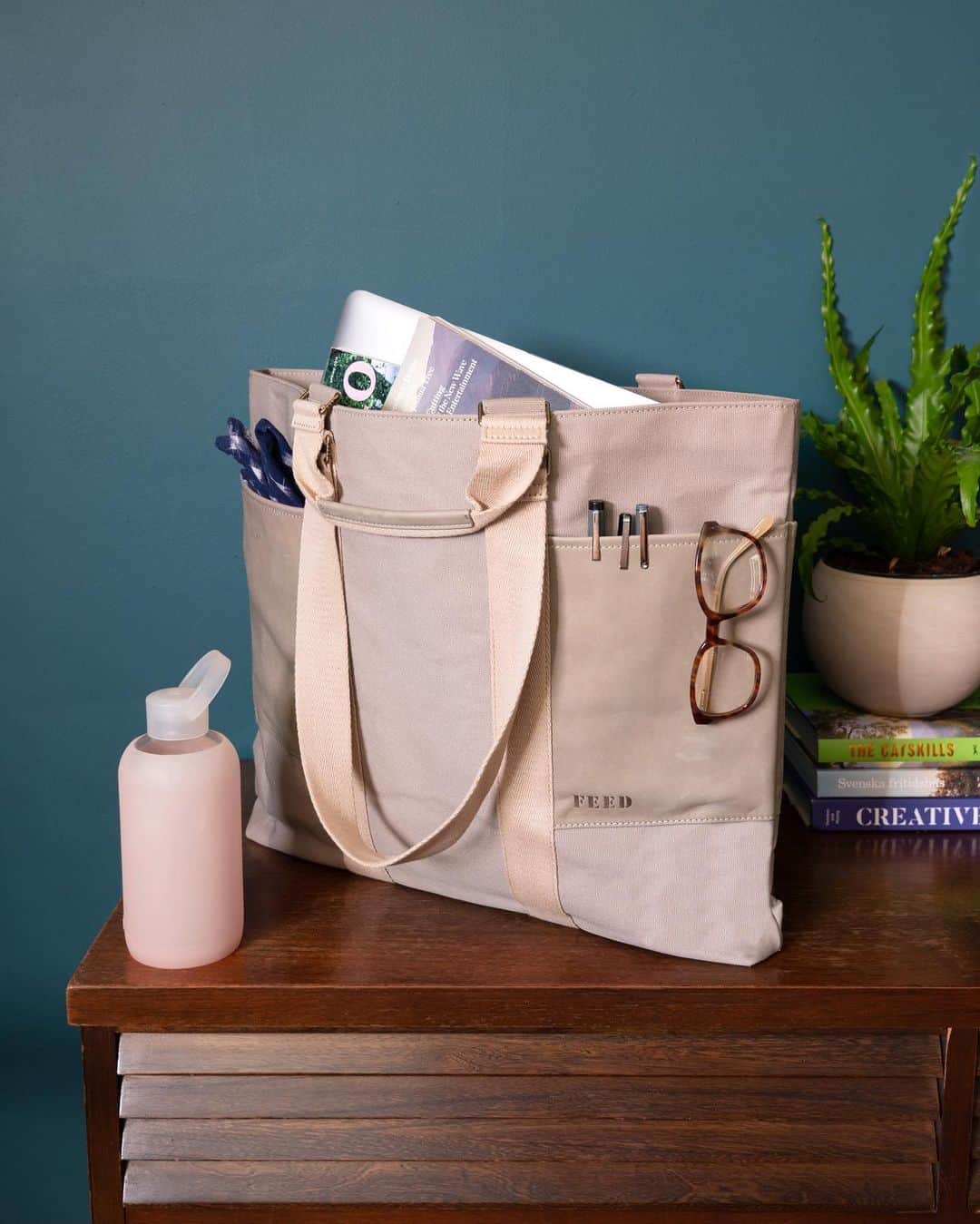 フィードプロジェクツのインスタグラム：「Supply Tote, meet supplies. You’re gonna get along great.」