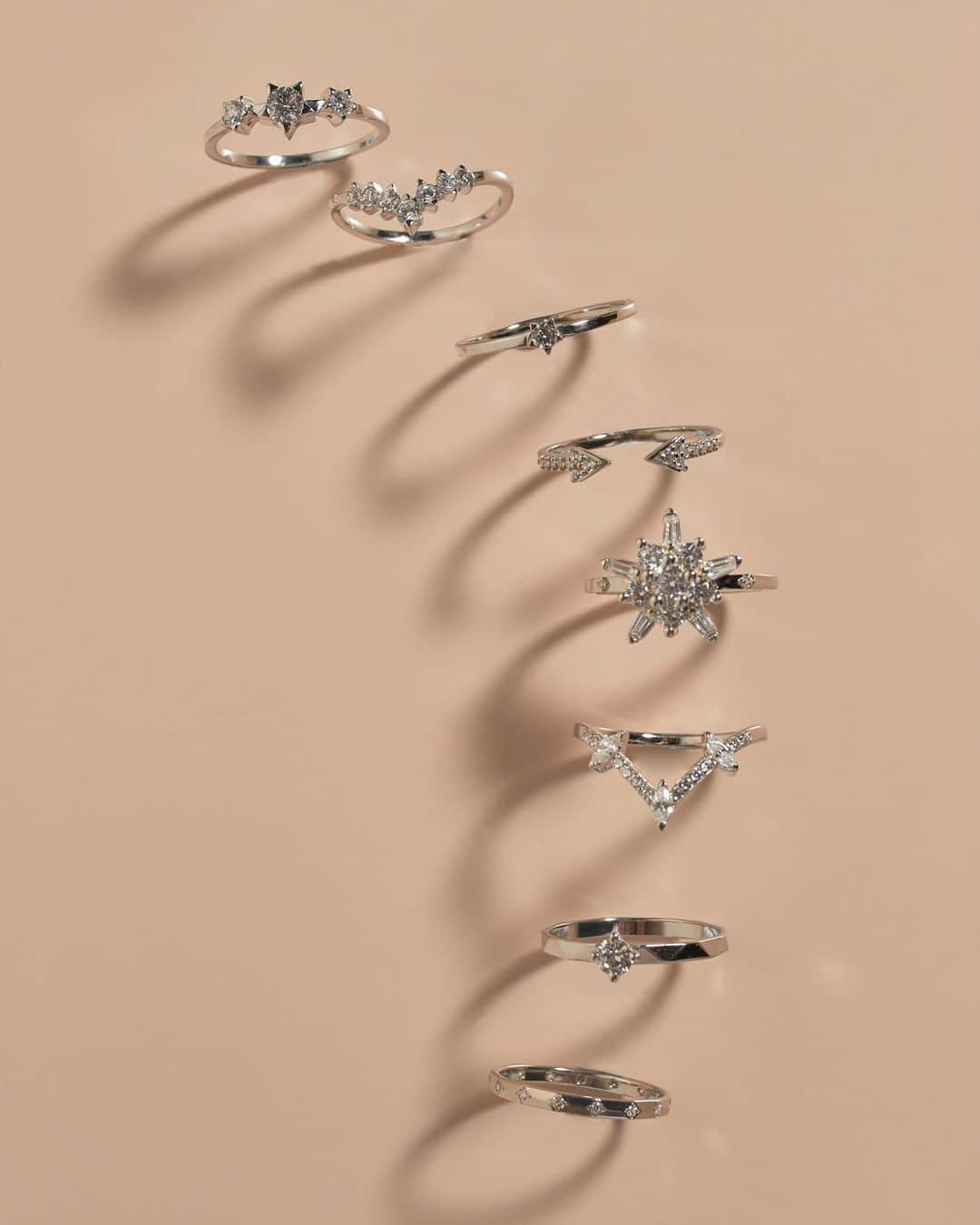 カレンウォーカーのインスタグラム：「@KarenWalkerAtelier Diamonds. Though the collection is made bespoke, by appointment, select pieces are ready to ship or purchase from our suite at KW Ponsonby for those who wish to wait no longer to declare their love.」