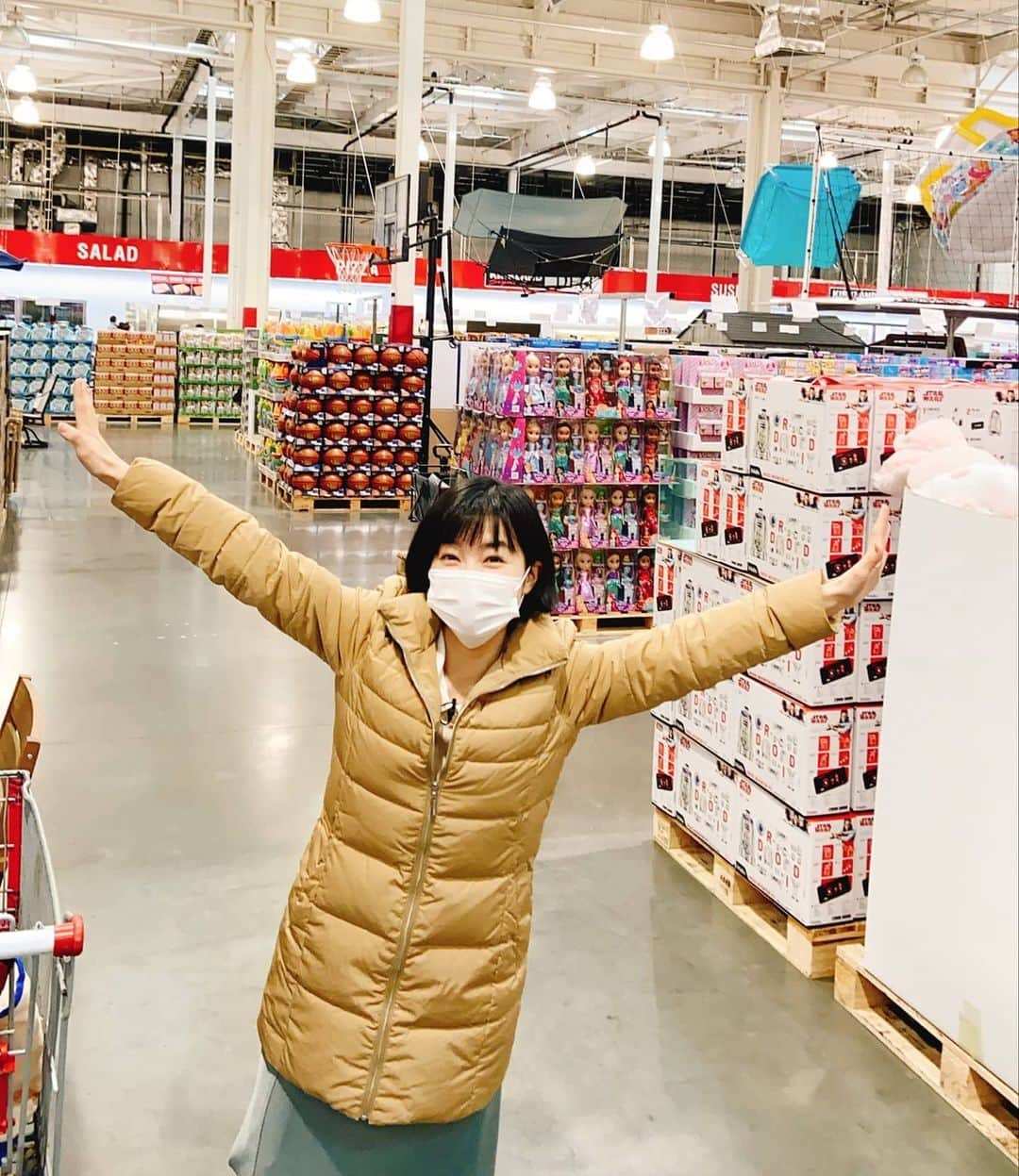 中京テレビ「キャッチ！」さんのインスタグラム写真 - (中京テレビ「キャッチ！」Instagram)「👜コストコでついついリピート買いする“沼グルメ”を探してきました✨  みなさんのアンケートも参考にさせていただきました🙇🙇🙇🙇 何が登場するか、、、お楽しみに🧐 ﻿ ﻿﻿﻿ ﻿﻿#きょうの特集 #きょうの佐野ちゃん #沼グルメ .﻿﻿﻿﻿﻿﻿﻿﻿﻿﻿﻿﻿﻿ .﻿﻿﻿﻿﻿﻿﻿﻿﻿﻿﻿﻿﻿ .﻿﻿﻿﻿﻿﻿﻿﻿﻿﻿﻿﻿﻿ #ctvcatch 📺『キャッチ！』月～金曜日午後3時48分から生放送﻿﻿﻿﻿﻿﻿﻿﻿﻿﻿﻿﻿﻿ #中京テレビ﻿ #佐野祐子 .﻿﻿﻿﻿﻿﻿﻿﻿﻿﻿﻿﻿﻿ .﻿﻿﻿﻿﻿﻿﻿﻿﻿ 👀目 撃情報などはプロフィールのリンク内『投稿BOX』へ﻿﻿﻿﻿﻿﻿﻿﻿﻿﻿﻿﻿﻿ 🐦Twitter→@ctvcatch」2月12日 11時22分 - ctvcatch