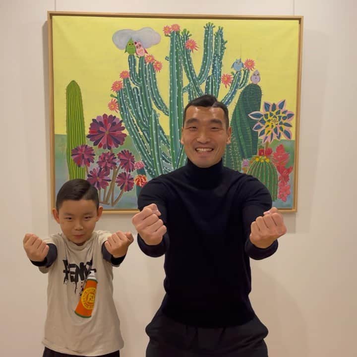 チョ・ウォニのインスタグラム：「여러분 새해복많이받으세요 🙏 #설명절  #가족」