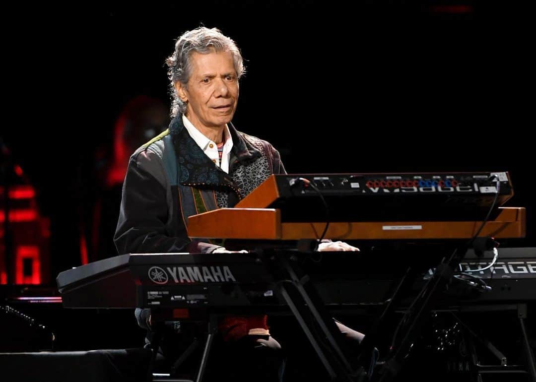 The GRAMMYsさんのインスタグラム写真 - (The GRAMMYsInstagram)「"@ChickCorea was undisputedly one of the most incredible jazz innovators of all time. An extraordinary composer and keyboardist, Chick rewrote the rulebook for jazz in his more than five-decade long career, receiving mass critical acclaim along the way for his musical excellence. We’re proud to have honored Chick with 23 GRAMMY Awards— the most #GRAMMYs of all-time awarded to an artist in the jazz Field — and an astounding 67 GRAMMY nominations. His long-lasting impact and musical legacy will continue to be celebrated by the #RecordingAcademy and everyone Chick influenced throughout his remarkable career."  @HarveyMasonjr. Chair & Interim President/CEO Recording Academy」2月12日 12時03分 - recordingacademy