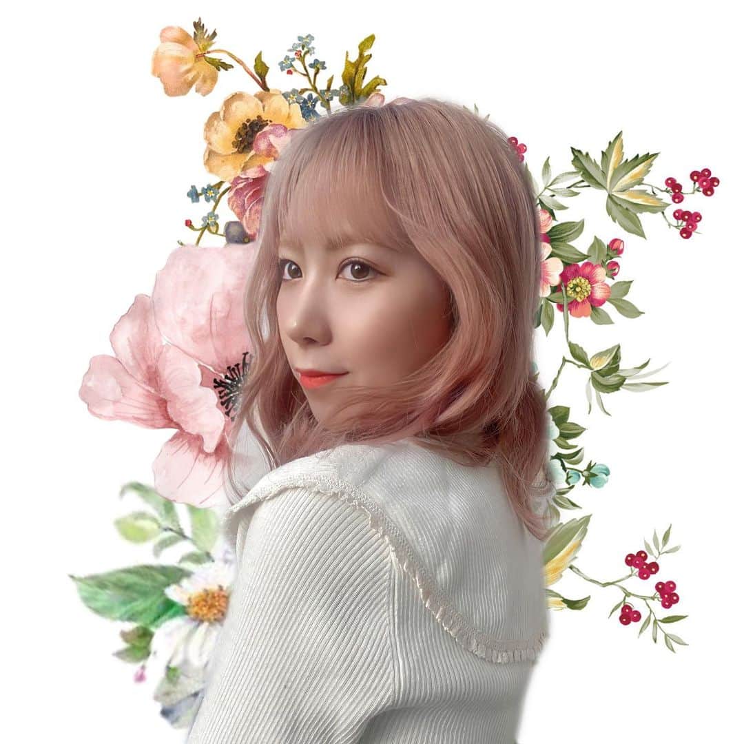 杉山優華のインスタグラム：「💐🌸🌹 . . . .  #おしゃれ #いいね #コーデ #ダイエット #フォロー #撮影 #美容 #今日のコーデ #フォローミー #お洒落 #オシャレ #日常 #コスメ #韓国 #韓国ファッション #fashion #ootd #love #instagood #photooftheda #fashion #beautiful #happy #cute #tbt #like4like #followme #picoftheday #follow #ファッション」