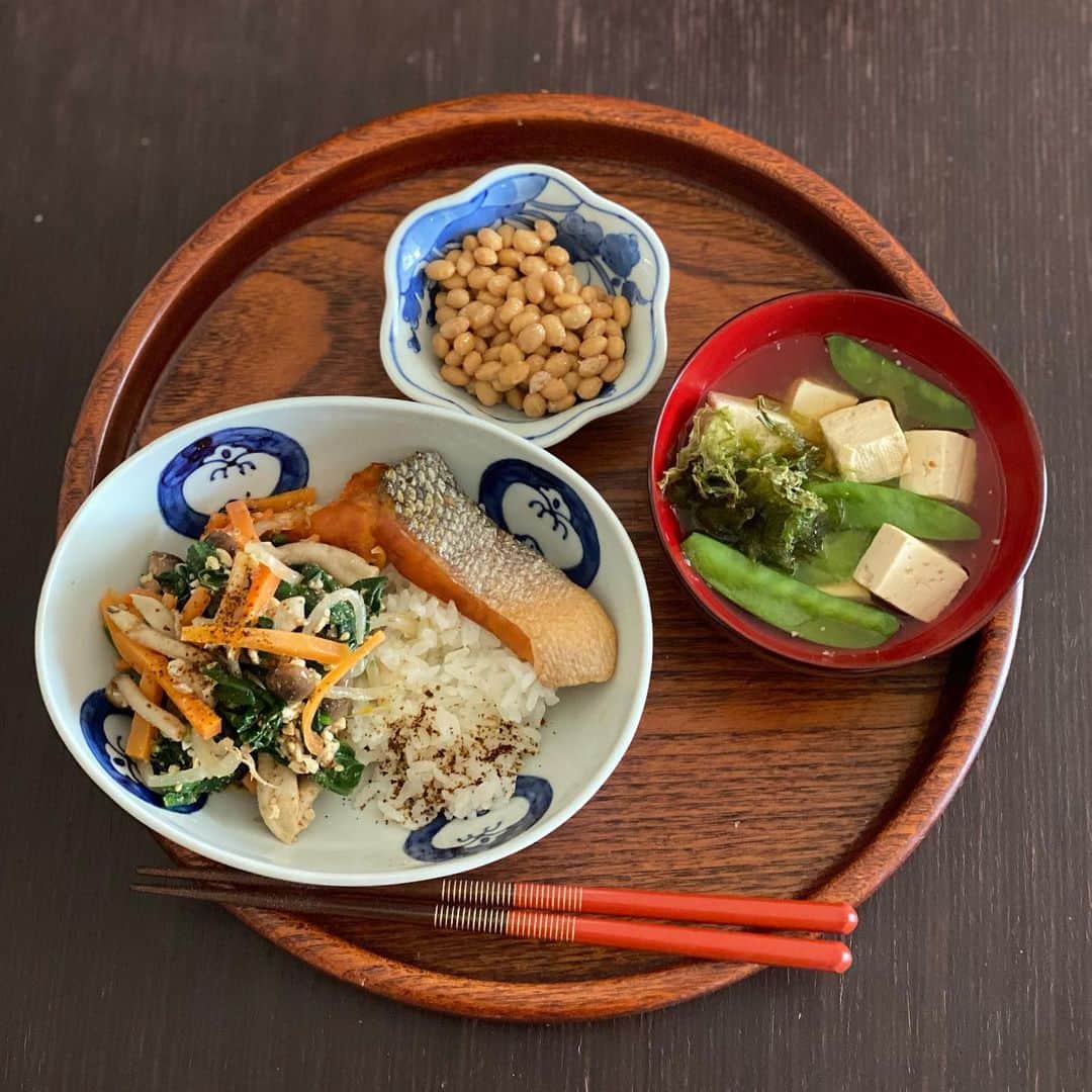 荻原和歌のインスタグラム：「２月の昼ごはん、記録。」
