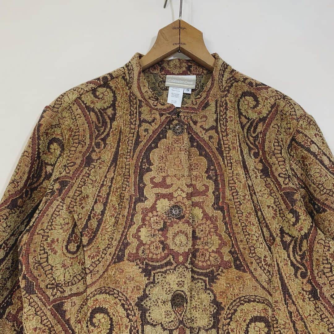 i nouさんのインスタグラム写真 - (i nouInstagram)「. SOLD.  tapestry jacket #inou_vintageclothing」2月12日 14時28分 - inou_vintageclothing