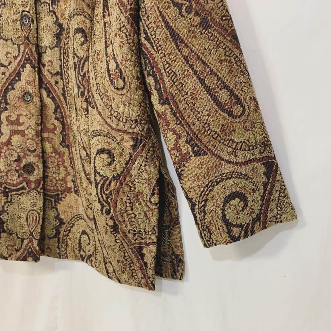 i nouさんのインスタグラム写真 - (i nouInstagram)「. SOLD.  tapestry jacket #inou_vintageclothing」2月12日 14時28分 - inou_vintageclothing
