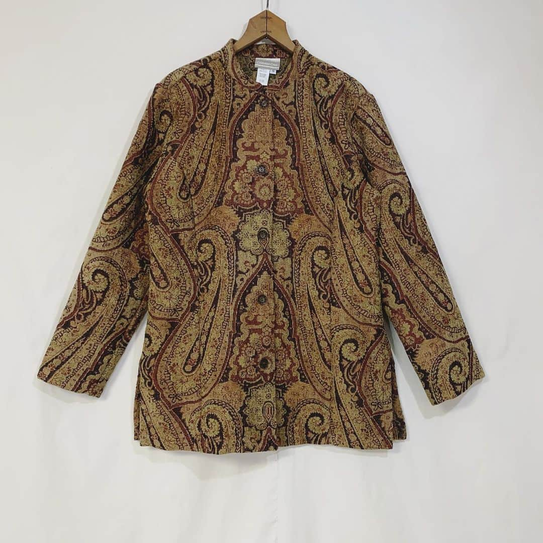 i nouのインスタグラム：「. SOLD.  tapestry jacket #inou_vintageclothing」