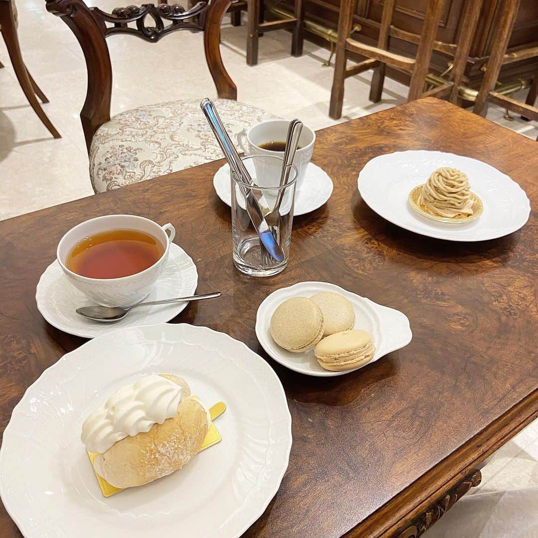 sarimaru(国木田さりまる)のインスタグラム：「😋🌼」