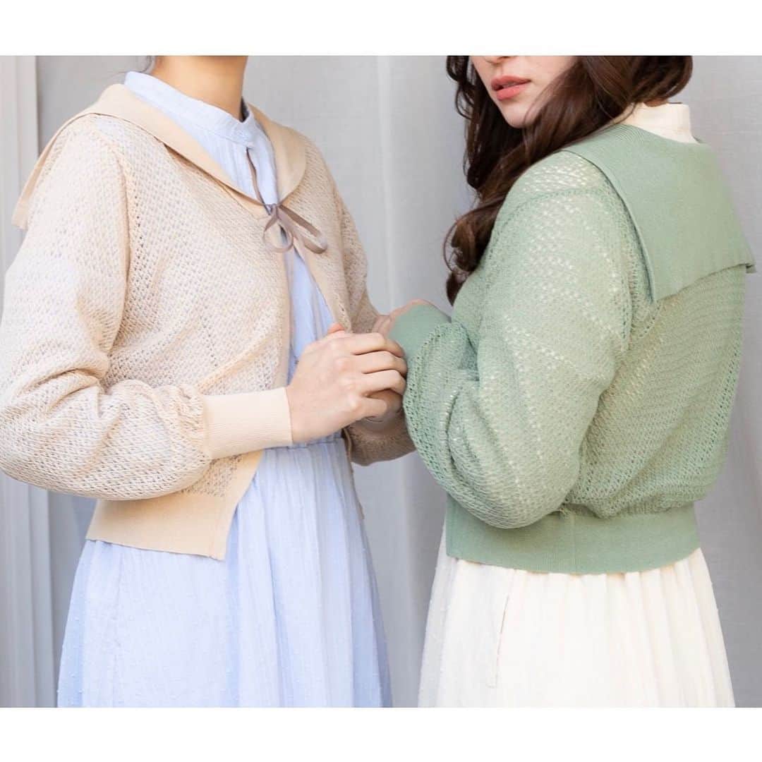 LEBECCA boutique Vintageのインスタグラム：「.﻿ Coming soon🕊  セーラー襟が目を惹くニットカーディガン。 ﻿ ﻿ #LEBECCAboutique」