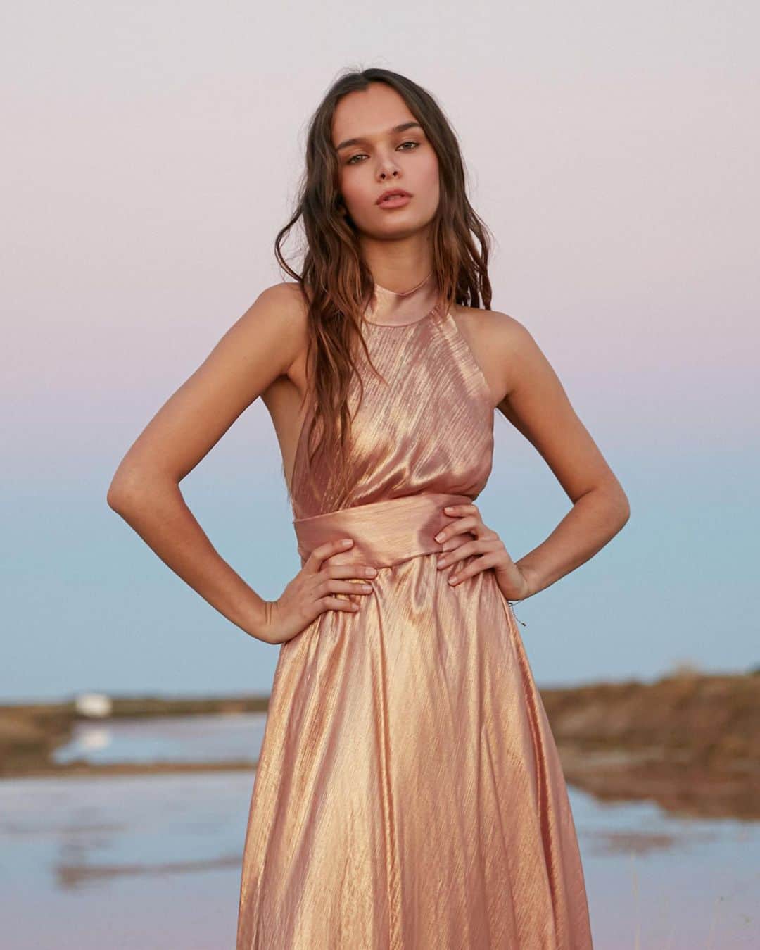 メドモアゼルのインスタグラム：「Pure and Sensual 🌅  Mesdemoisellesparis.com #mesdemoisellesparis #springsummer21」