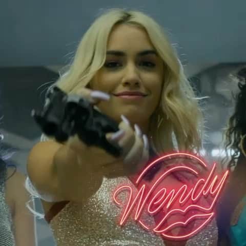 ミゲル・エンジェル・シルベストレのインスタグラム：「Argentina al poder💥 @skyrojo  @lalioficial power🔥 @netflix  19 de marzo❗️」