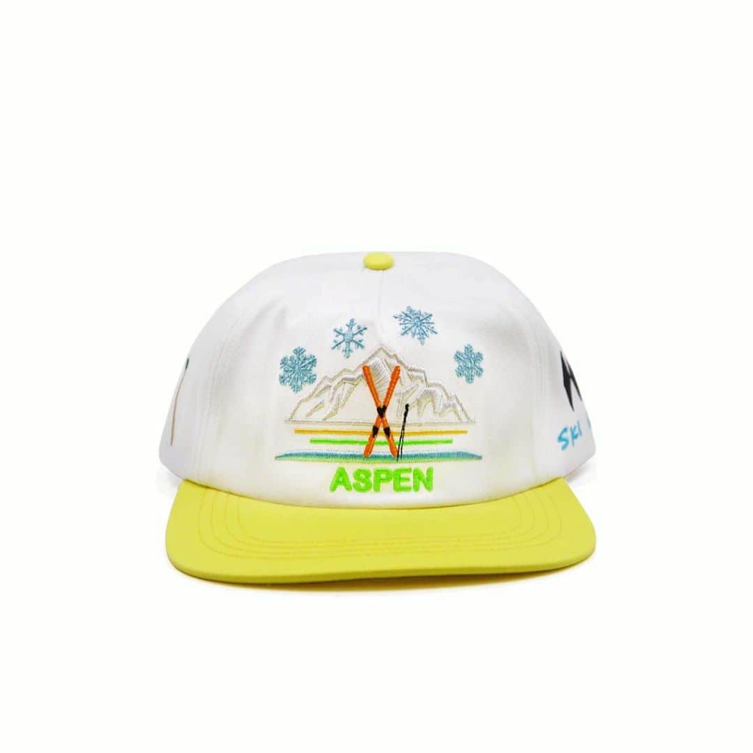 Nick Fouquetのインスタグラム：「Aspen Tourist caps ❄️ Exclusive to Aspen store and online  “Where the bluebirds sing and there’s a whiskey spring”」