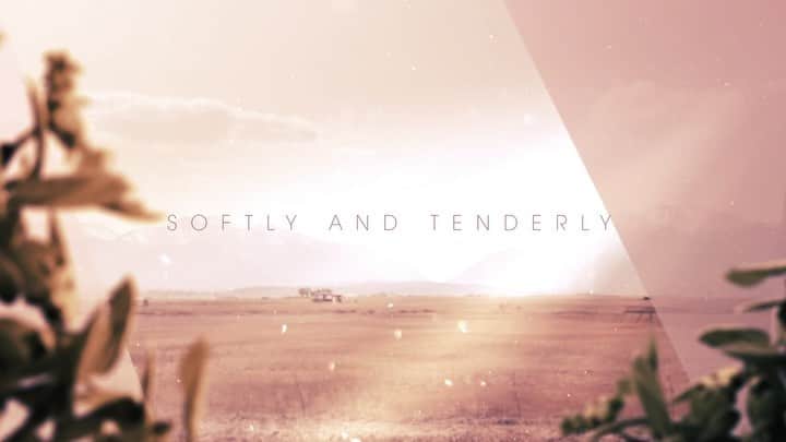 キャリー・アンダーウッドのインスタグラム：「Here is the first song from #MySavior and one that is very close to my heart. #SoftlyAndTenderly ✨🙏 *Link in bio」