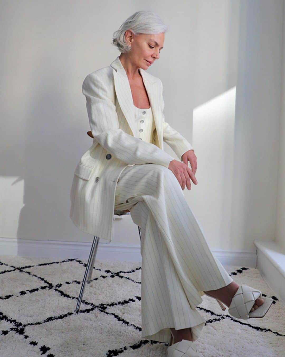 MATCHESFASHION.COMさんのインスタグラム写真 - (MATCHESFASHION.COMInstagram)「‘Suits are not only for the boardroom – they can fit any woman’s lifestyle. A suit can make you look effortlessly sophisticated or give you cool-girl status when dressed down with a white T-shirt and sneakers. The styling options are endless,’ says @greceghanem. To celebrate our Foundations edit, three women salute the pieces that their everyday uniform is built upon, from the suit to the knit. Read the full story at the link in bio. #MFxFoundations」2月13日 2時54分 - matches