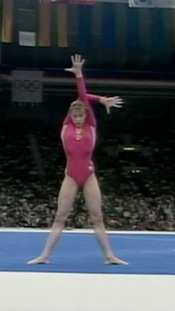 オリンピックチャンネルのインスタグラム：「Head over to OlympicChannel.com for our weekly gymnastics recap, featuring Simone Biles' new docuseries, Suni Lee's impressive new uneven bars combination, gymnastics event news and the entire 1988 Soviet floor exercise rotation!」