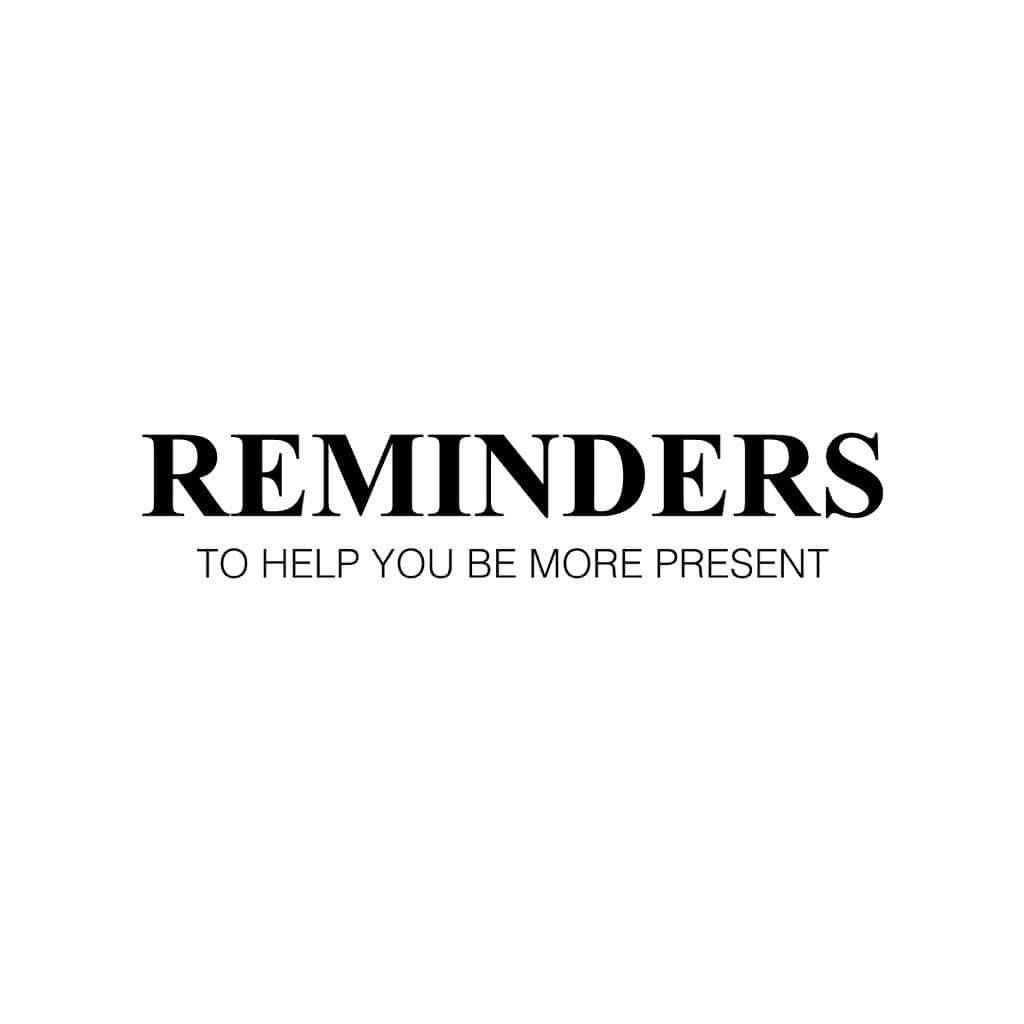 ジェイミー・キングのインスタグラム：「💗 The importance of being present 💗」