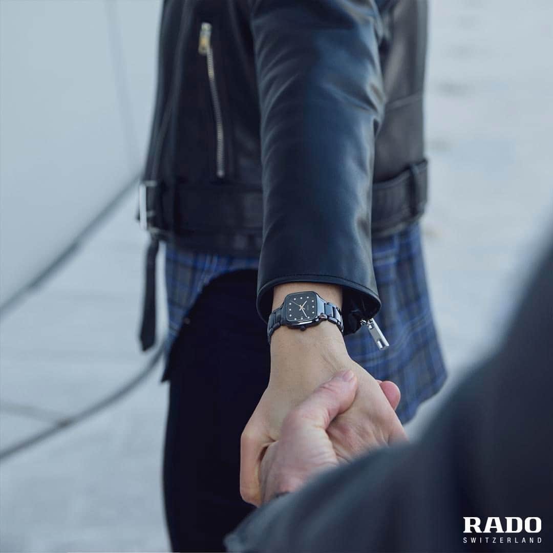 ラドーのインスタグラム：「Lead the way with your True Square and something special is sure to follow. #RadoTrueSquare #Feelit」