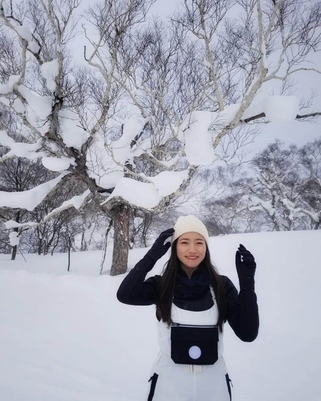 大野南香さんのインスタグラム写真 - (大野南香Instagram)「*  Snow in Niseko, Japan  #everydayhappy ︎︎﻿ ︎︎﻿☺︎︎﻿  *Sorry I reposted it.」2月12日 19時40分 - minaka_official