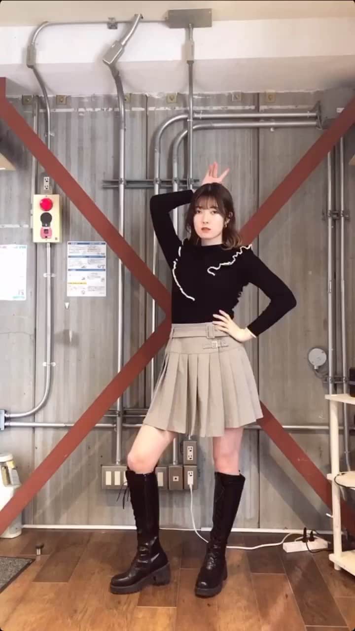 日下部美愛のインスタグラム：「Hyuna様のI'm Not Cool  #hyuna #imnotcool #kpopdancecover」