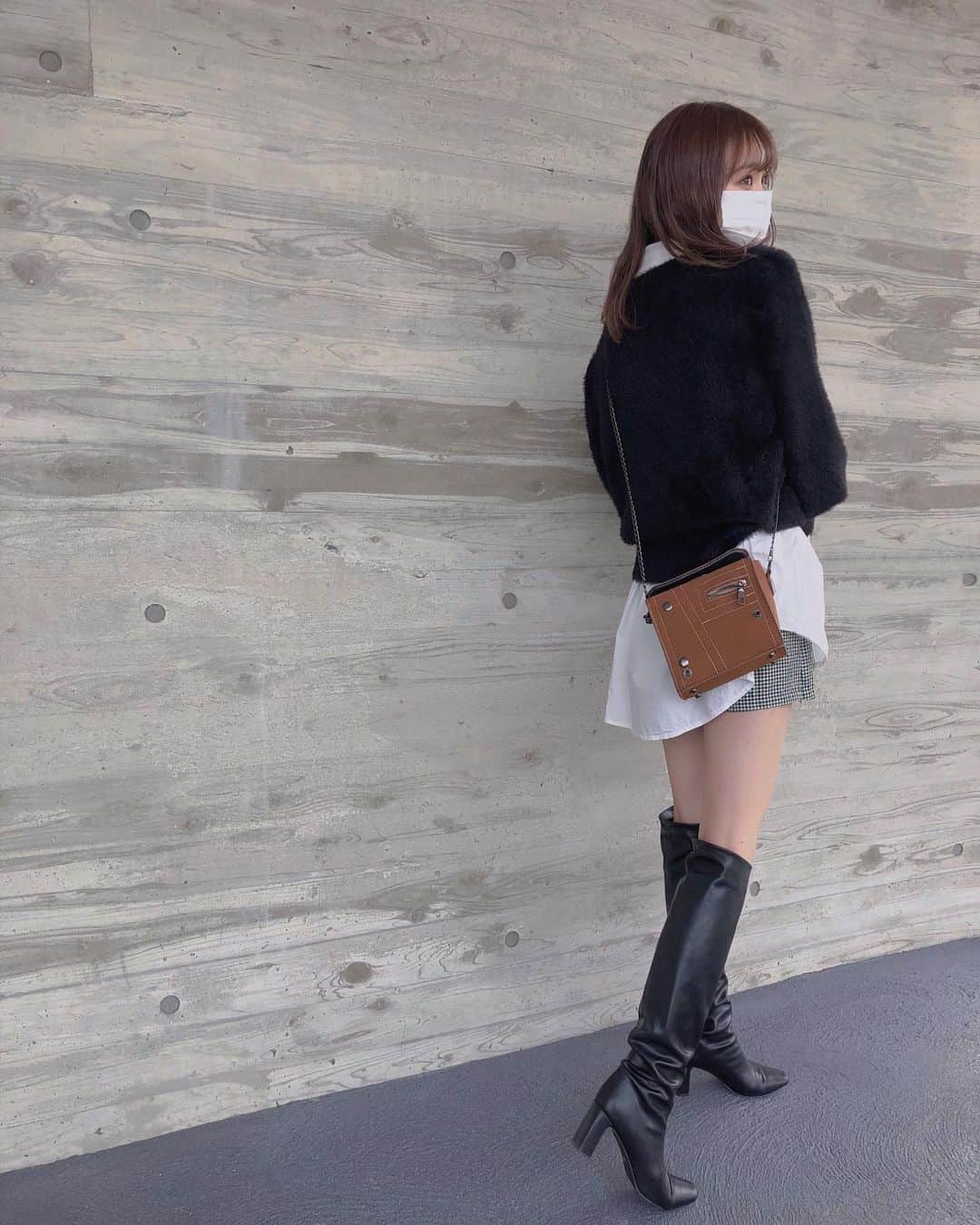 内海里来のインスタグラム：「🐈‍⬛🤍﻿ ﻿ ﻿ ﻿ ﻿ .﻿ .﻿ .﻿ #コーデ記録 #休日コーデ #スナイデル #春コーデ #休日スタイル #韓国通販 #スナイデルコーデ #ootd #me #snidel #zara #instafashion #tbt #holidaystyle #instalikes #lfl #corde」