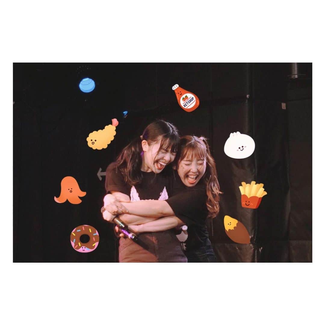 松崎博香のインスタグラム：「. この写真すごくお気に入り🐻🐱♡  もうすぐツアーが始まります☺️！ 今とてもわくわくしてる🐙 配信もあるのでチェックしてね✌🏻  今日が金曜日なの今気づきました。笑 みんなも1週間お疲れ様でした♡  #starmarie #STARMARIEPhilippine #のんひぃ #スタマリ」