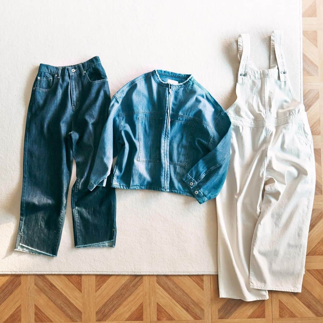 samansamos2blueさんのインスタグラム写真 - (samansamos2blueInstagram)「.﻿ 〜ECO DENIM〜﻿ ﻿ 人気のECO DENIMシリーズが今シーズンも登場！﻿ ﻿ 水の使用料を従来の90%削減し、﻿ オーガニックコットンを10%使用。﻿ ﻿ 地球にも人にもやさしいアイテムが3型まもなく入荷します♪﻿ ﻿ ﻿ 入荷予定日2月13日(土)﻿ (一部店舗は2月14日(日)〜)﻿ ﻿ ﻿ ﻿ 是非チェックしてくださいね♪﻿ ﻿ ﻿ ﻿ ※撮影環境により色味の見え方が異なる場合がございます。﻿ ﻿ ﻿ ﻿ ※商品画像はサンプルの為、色味や仕様に変更がある場合がございます。予めご了承ください。﻿ ﻿ ﻿ ﻿ ﻿ - - - - - - - - - - - - - - - - - - - - - - - - - -﻿ ﻿ ﻿ ﻿ ﻿ ﻿ ﻿ #samansamos2blue #winter #denim #wintercollection #fashion #ootd #outfit #simple #casual #casualfashion #サマンサモスモスブルー #カジュアル #カジュアルコーデ #カジュアルファッション #カジュアルスタイル#大人コーデ #大人カジュアル #ファッション #ベーシックカジュアル #シンプル #シンプルコーデ  #春#春コーデ #デニム」2月12日 20時48分 - samansamos2blue