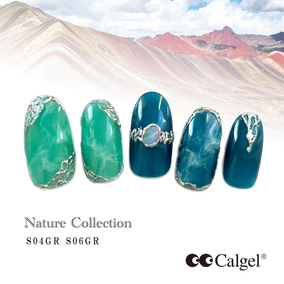 Calgelさんのインスタグラム写真 - (CalgelInstagram)「新色デザインを紹介 「Nature Collection 」より、#S04GR #S05GR を使用したデザイン。 #A01SL でアートをプラスし、天然石×シルバーのアクセサリーのようなデザインに💎  #Calgel #カルジェル #コスメティックカルジェル #爪にやさしい #オフがしやすい #ジェルストレスフリー #つけ心地最強 #美爪育成 #地爪ケアジェル #Calgelist #カルジェリスト #カルジェル新商品 #カルジェル新色 #カルジェルプラス #旅ネイル #シアーカラー #クラシックカラー #アースカラー #パステルカラー #ビビッドカラー #ネイル #ネイルアート #ネイル用品」2月12日 21時00分 - calgel_japan