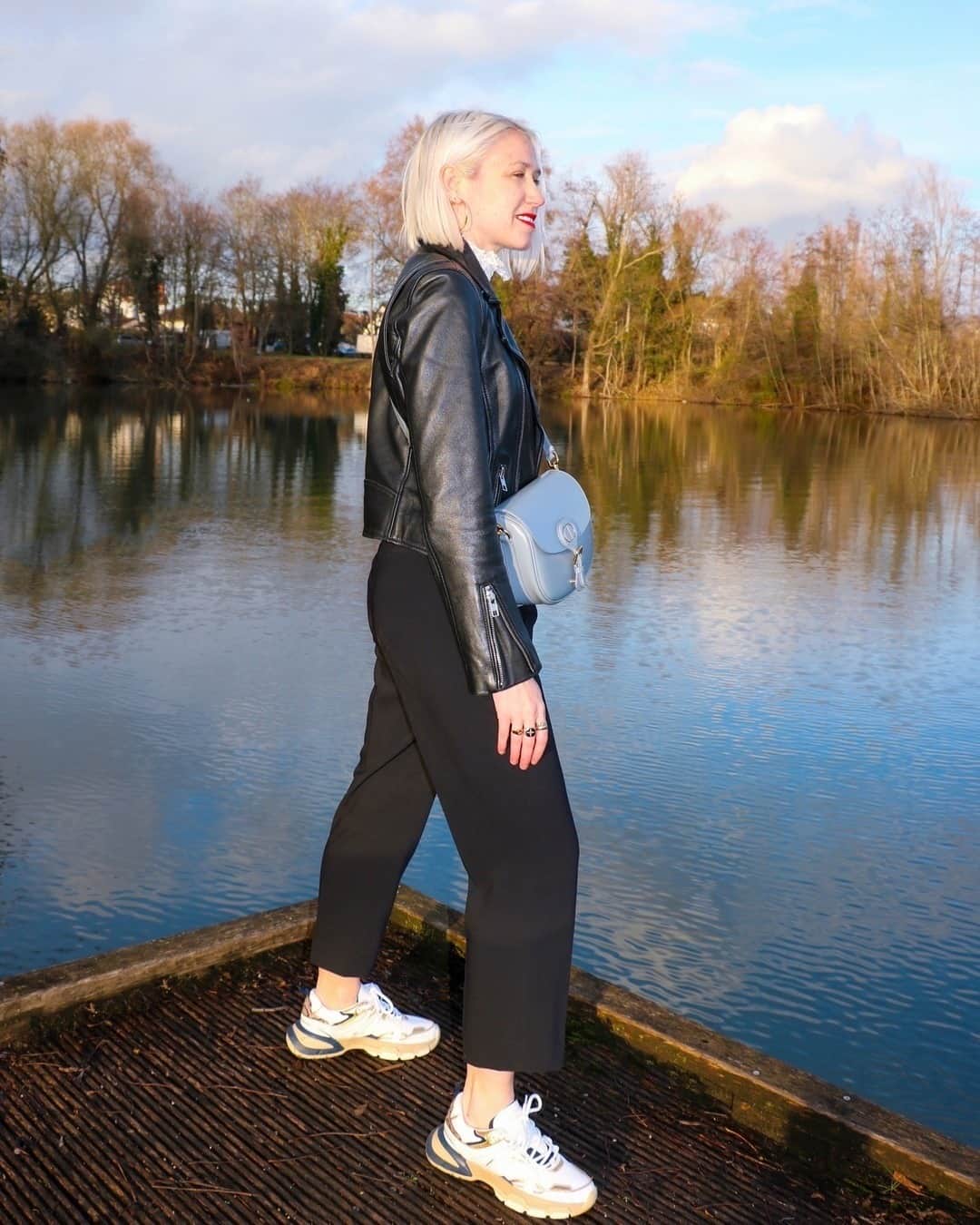 のインスタグラム：「A sunny day☀️⁠ Wonderful @audreymaclain in her Stella White Gold! ⁠ #WeAreSerafini #SerafiniShoes⁠ .⁠ .⁠ .⁠ .⁠ .⁠ #showroomnodum #gpshowroommilano #fashionrappresentanze #paris #frenchgirl #womanstyle #outfitoftheday #nature #sneakers #shoes #fashion #sneaker #sneakersaddict #style #sneakerheads #streetwear #ootd #vans #converse #nike #adidas #streetstyle #igsneakercommunity  #sneakerporn #sneakerholics #sneakerfreaker #footwear #shoesaddict」