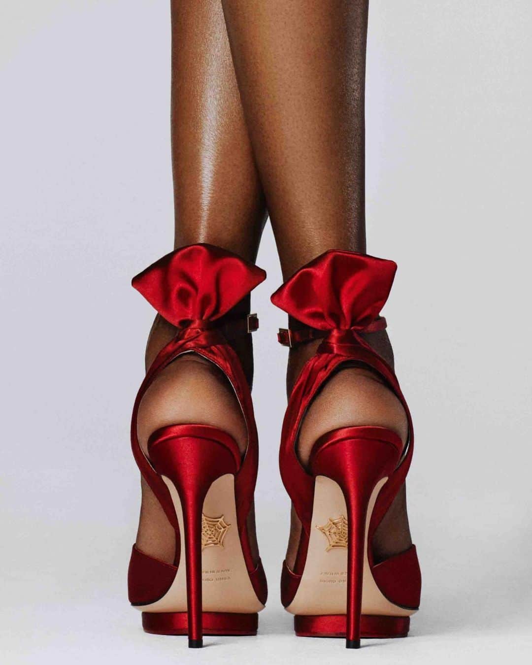 シャーロットオリンピアのインスタグラム：「#FlashbackFriday to one of my favourite product shots ❤️ #charlotteolympia Wallace #shoes from Head Over Heels collection CR2016 📸 @billaltaright」