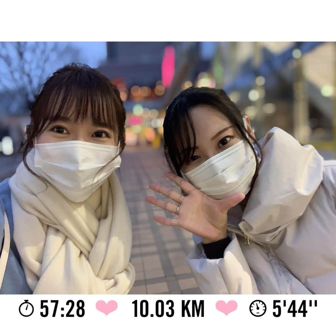 長谷川朋加のインスタグラム：「♡  ✎५⋆*{ 走れる喜び食べられる幸せ(•̀ᴗ•́)و } ୨୧ -------------------------------- ୨୧  今日の福島はぽかぽか陽気☀️ 汗だくで走れるって最高に気持ち良い！  よく動き、よく笑い、よく走り、 よく食べた健康的な一日♪“ 新商品のチョコシューがドストライク…♡  🤳いつかのちーちゃんと♡♡ 同じ市内にいるのに会えないのは 寂しいけどまたランチ出来ますように♪  できることにフォーカスを当てて 今を思い切り楽しまなくちゃね♪ みなさま、良い週末を〜っ( ˘ ³˘)♥︎  ୨୧ -------------------------------- ୨୧ #やりたい事は全部やる #全力前向き前のめり #走るの大好き」