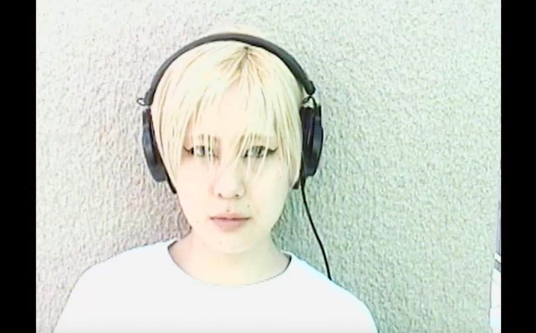 UCARY & THE VALENTINEのインスタグラム：「"WHO CARES" mv公開しました  Music by UCARY & THE VALENTINE    Videograph by Masami Sano  Edited by Hazuki C_C  Hair & MakeUp by AKIKO HACHINOHE  Styled by Ruri Matsui  AND  YOPPY from little sunny bite  ♪  Mixed & Mastered by Tohru Kumade(BEAR HAND SOUN Inc.)  Mother fuckin dearest Seiya Suzuki Mother fuckin dearest Ayumu Ueda(グッドウォーキン) Mother fuckin dearest Hiroshi Yamamoto(bloc japon)  AND  Mother fuckin dearest YOU !!!  UCARY ♡ LOVE ♡ little sunny bite」
