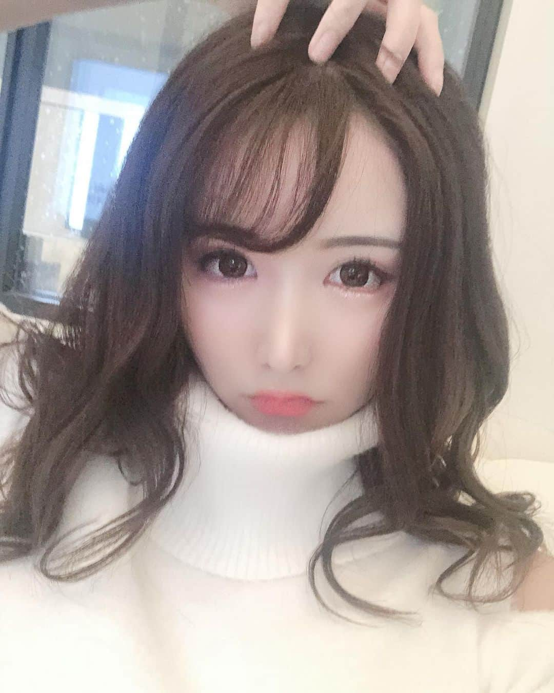 みやびさんのインスタグラム写真 - (みやびInstagram)「﻿ ﻿ 更衣室の暖房壊れてて極寒なんだけど🥶﻿ ﻿ ﻿ 冷凍されちゃううう﻿ ﻿ ﻿ ﻿ ﻿ ﻿ ﻿ #流川雅 #バルセロナ #バルセロナグループ #barcelona #フィリア #fillia #ニュークラブ #キャバクラ #ホステス #キャバ嬢 #北海道 #札幌 #さっぽろ #すすきの #ススキノ #歌舞伎町 #北新地 #錦 #中洲 #followme #likeforlikes #l4l #followforfollow #f4f #いいね返し #オッパイ #model #love #beautiful #like4like」2月12日 21時33分 - rukawa_miyabi