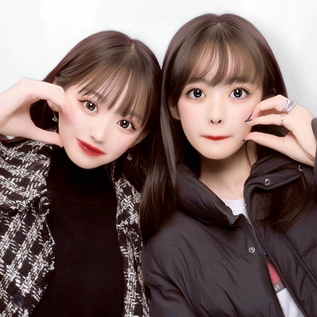 村上なずなのインスタグラム：「.﻿ ﻿ かおにてる？？＾＾﻿ ﻿ .」