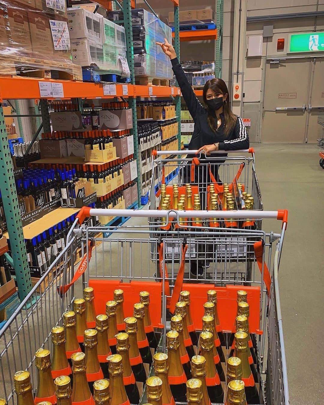 鈴木まりなのグルメインスタ