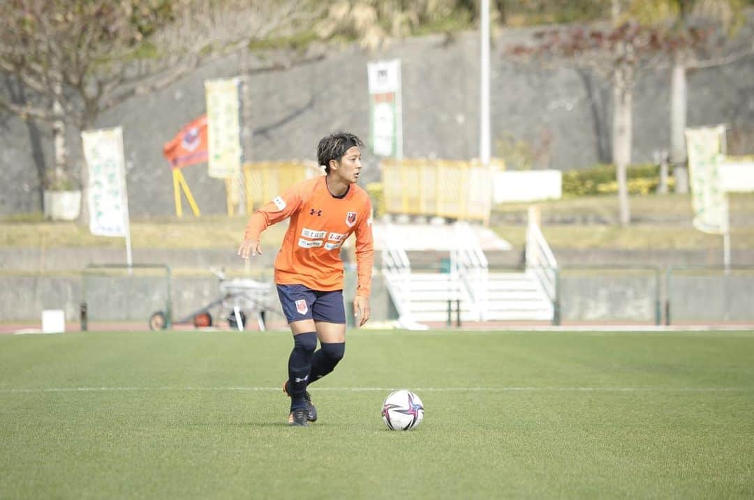 馬渡和彰さんのインスタグラム写真 - (馬渡和彰Instagram)「﻿ ﻿ 沖縄キャンプ20日目⚽️﻿ ﻿ 明日が最終日😎﻿ 最後まで頑張ります！﻿ ﻿ #大宮アルディージャ #ardija #SHOW﻿ #馬渡和彰 #8﻿ #adidas #adidasfootball #adidastokyo」2月12日 21時49分 - kazuaki_mawatari