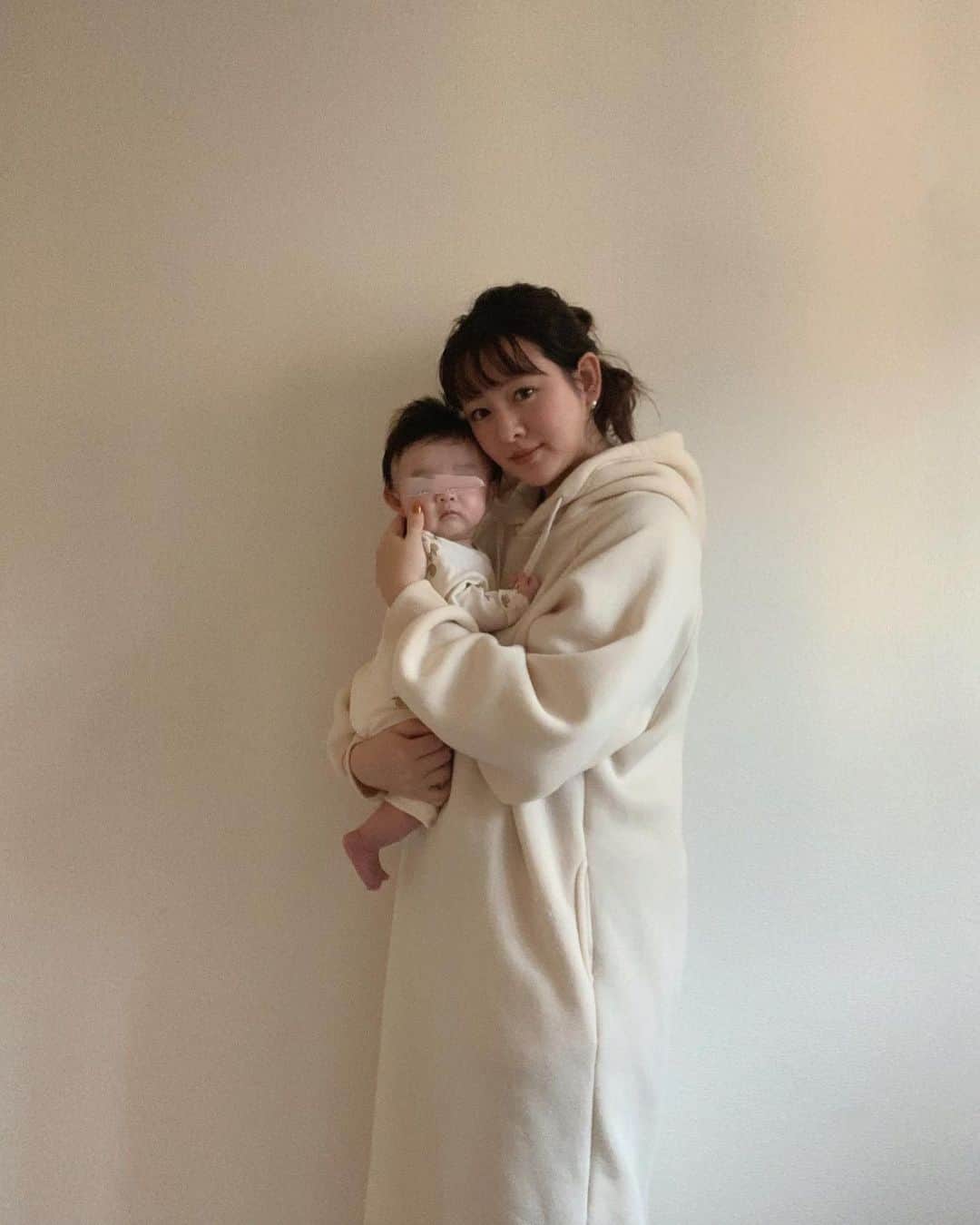 菅谷梨沙子さんのインスタグラム写真 - (菅谷梨沙子Instagram)「今日はもうすぐ始める離乳食の準備をしたり、やりたいと思ってた事をほとんど終わらせて、寝かしつけも完了し、やっとまったりタイム…☕️ ふ〜今週もみなさんお疲れ様でした。  #生後4ヶ月#女の子ベビー#女の子ママ」2月12日 22時18分 - risako_sugaya