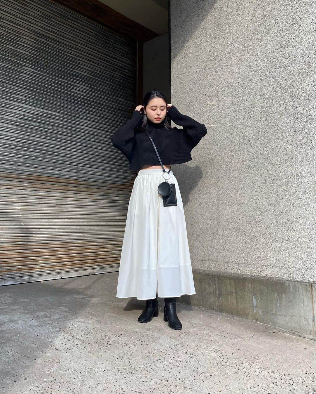 人見古都音のインスタグラム：「私服 #zara #moussy #orientaltraffic」