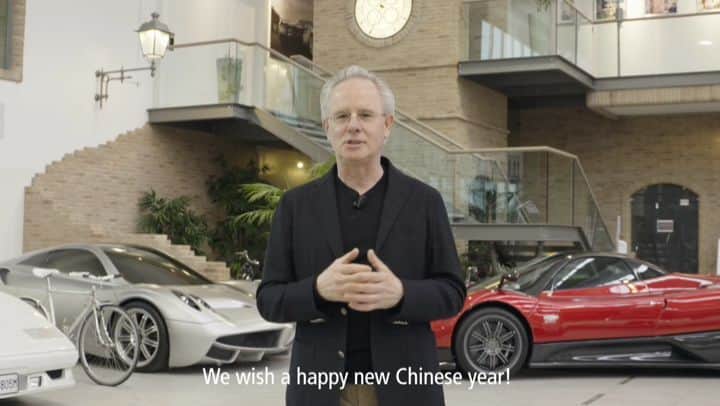 パガーニ・アウトモビリのインスタグラム：「Celebrating the Lunar New Year. GONG XI FA CAI !!!  #pagani #paganiautomobili #horaciopagani #yearoftheox #lunarnewyear #cny2021」