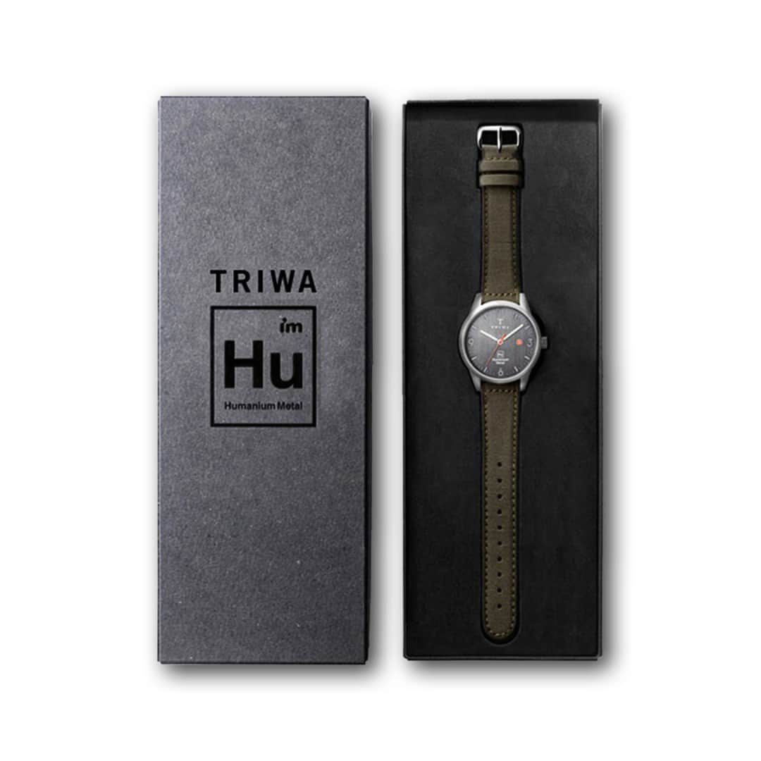 TRIWAさんのインスタグラム写真 - (TRIWAInstagram)「Our Humanium watches are designed to be a do-gooder's best accessory, an exponent of values and a symbol of peace. And in full TRIWA fashion, a good-looking symbol of peace 🔥@humaniummetal #timeforpeace」2月12日 23時01分 - triwa