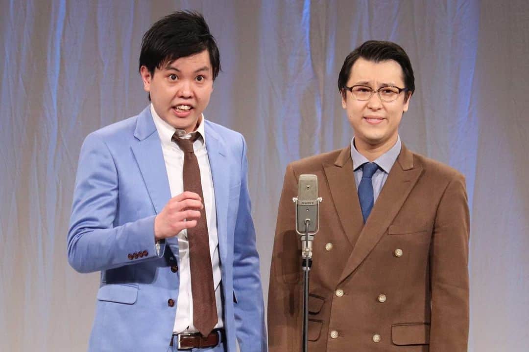 にしやまのインスタグラム：「エンペラー単独ライブ「奇麗」 ありがとうございました。 新ネタ8本とちょぴっとコーナーさせていただきました。  無観客、オンライン配信のみでの公演でしたので、ウケてるのかスベってるのか分からない状態でしたが、逆にやりやすかったです。  画面の向こうのたくさんの方に、たくさん笑っていただけたら、たくさん嬉しいたくさんです。  次回の単独ライブもぜひよろしくお願い致します。  #エンペラー単独#奇麗#たくさん#おしゃべり#にしやま#チルドレン#ONCグループ」