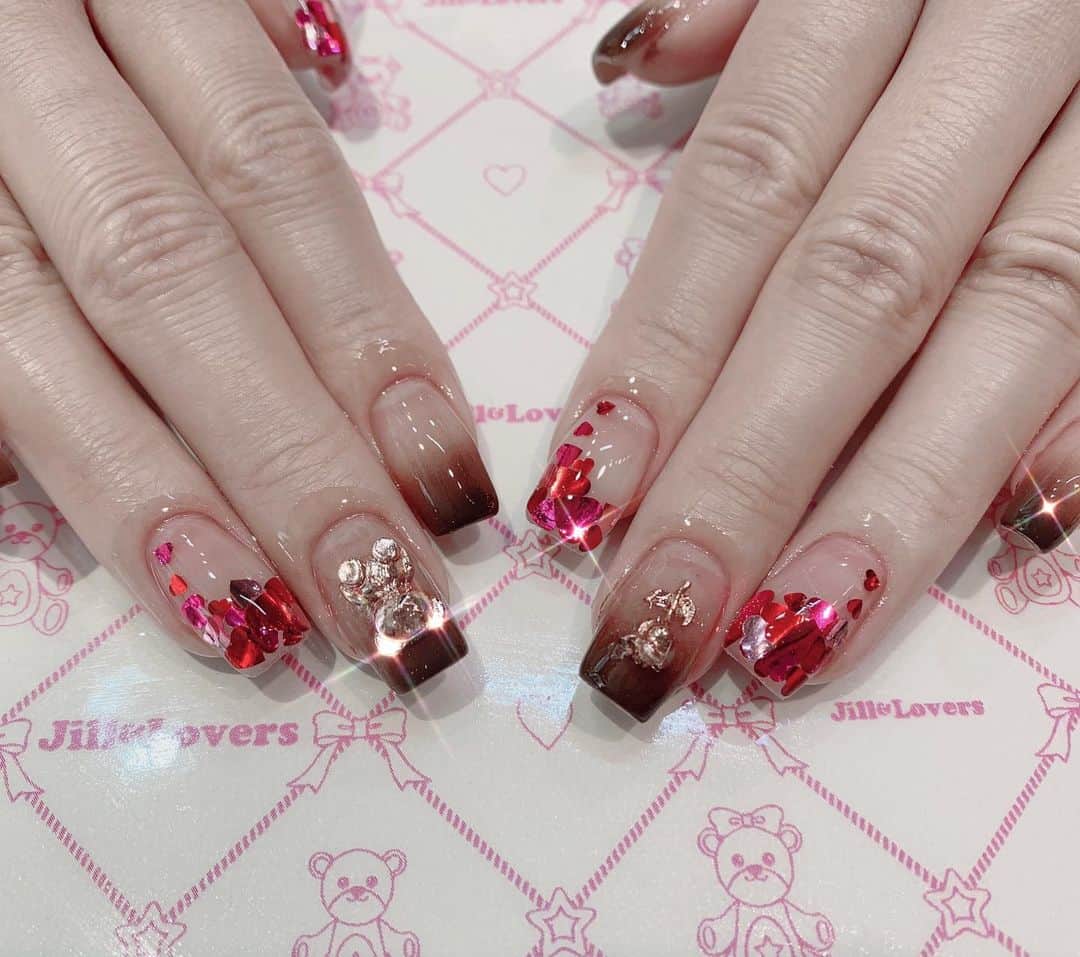 mamijinguのインスタグラム：「❤️  #jillandlovers #nail #nailart #paragel #gelneil#gel #ネイル #ネイルアート #me #look #love #かわいい」