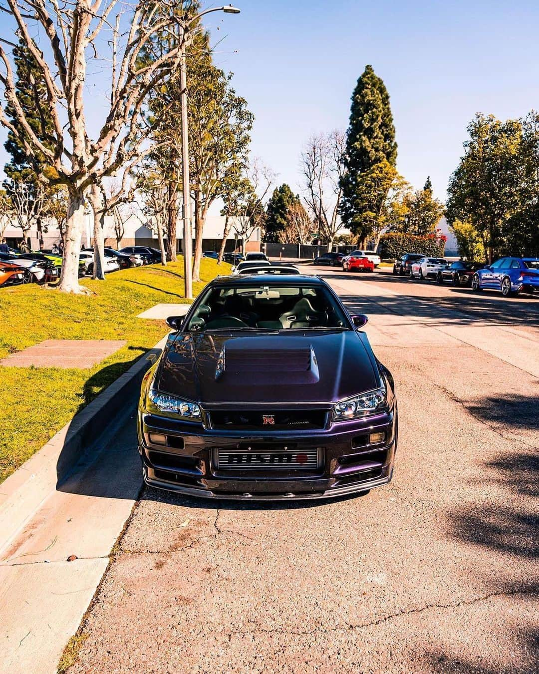 CARLiFESTYLEさんのインスタグラム写真 - (CARLiFESTYLEInstagram)「Perfect Skyline R34 GTR. 👍🏽or👎🏽? Photo by @joshleap.s #carlifestyle #R34 #GTR #R34gtr」2月12日 23時14分 - carlifestyle