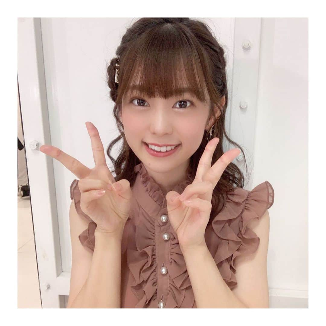 白石真菜さんのインスタグラム写真 - (白石真菜Instagram)「ハッピーバレンタイン🍫 チョコレートたべたいっ！😆 ・ ・ ・ #ラストアイドル #ラストアイドル2期生アンダー #白石真菜 #しーまな ・ ・ ・  #Valentine #バレンタインデート #バレンタインデー #バレンタインコーデ #バレンタインヘア #ヘアアレンジ #セミロング」2月12日 23時48分 - shiraishi_mana47