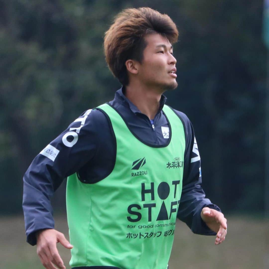 ＦＣ岐阜さんのインスタグラム写真 - (ＦＣ岐阜Instagram)「【宮崎キャンプ3日目】 2.12(Fri)  トレーニングフォト📸  #fcgifu #ＦＣ岐阜 #躍動」2月13日 0時11分 - fcgifu