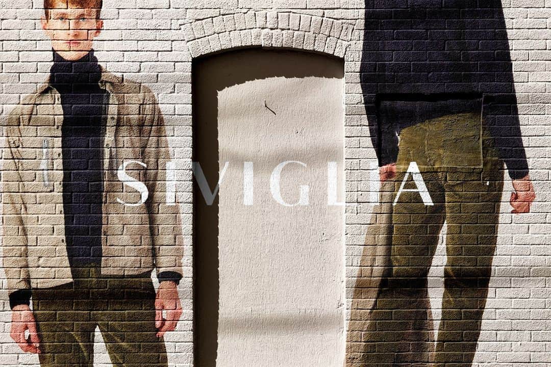 Sivigliaのインスタグラム：「[ murals ] another piece of artwork painted  for SIVIGLIA. Siviglia AW20 collection. #siviglia #sivigliaofficial」