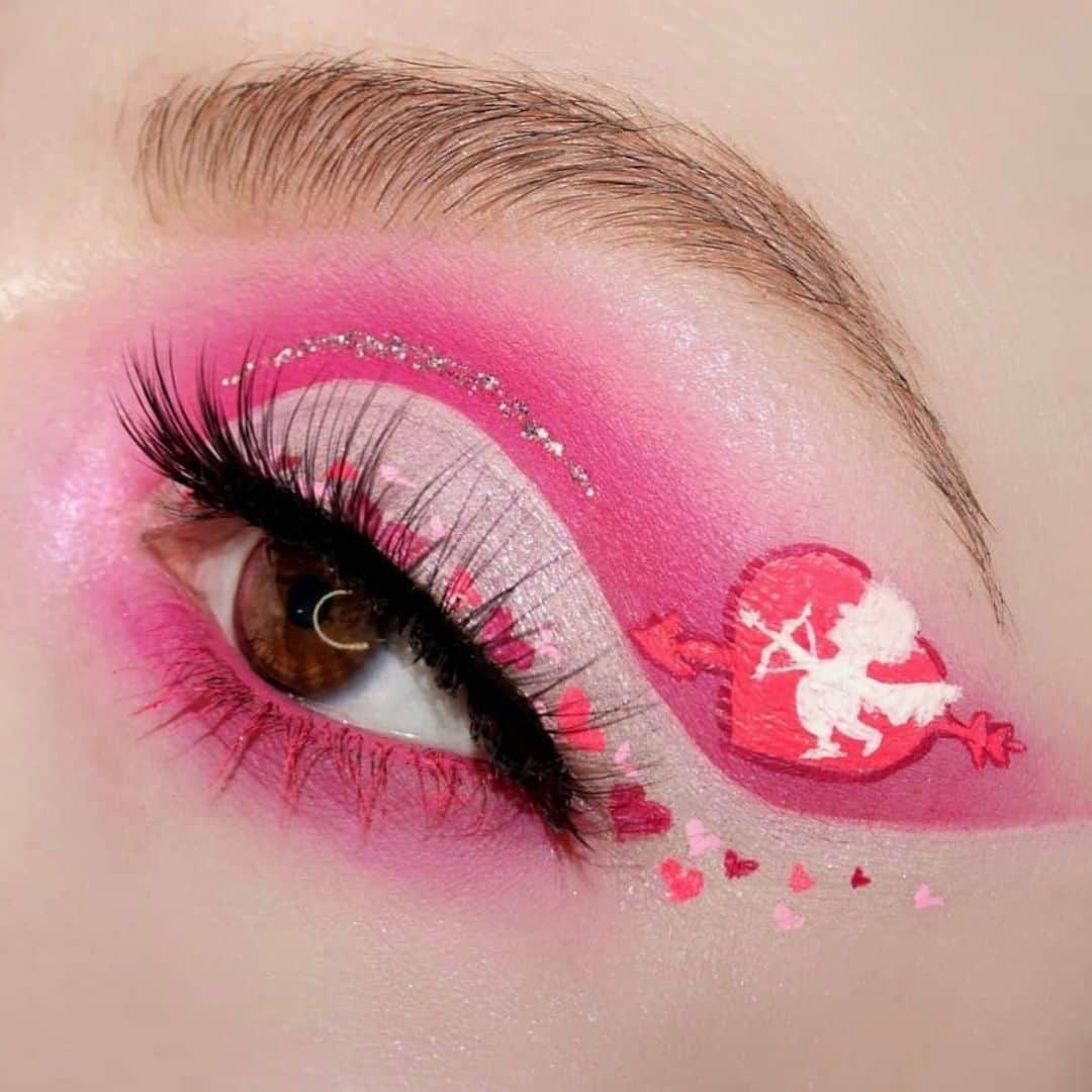 Jeffree Star Cosmeticsさんのインスタグラム写真 - (Jeffree Star CosmeticsInstagram)「Struck by Cupid 💘 @computiful_denise created this stunning eye using our #JAWBREAKER palette 🎀   #jeffreestarcosmetics」2月13日 0時59分 - jeffreestarcosmetics